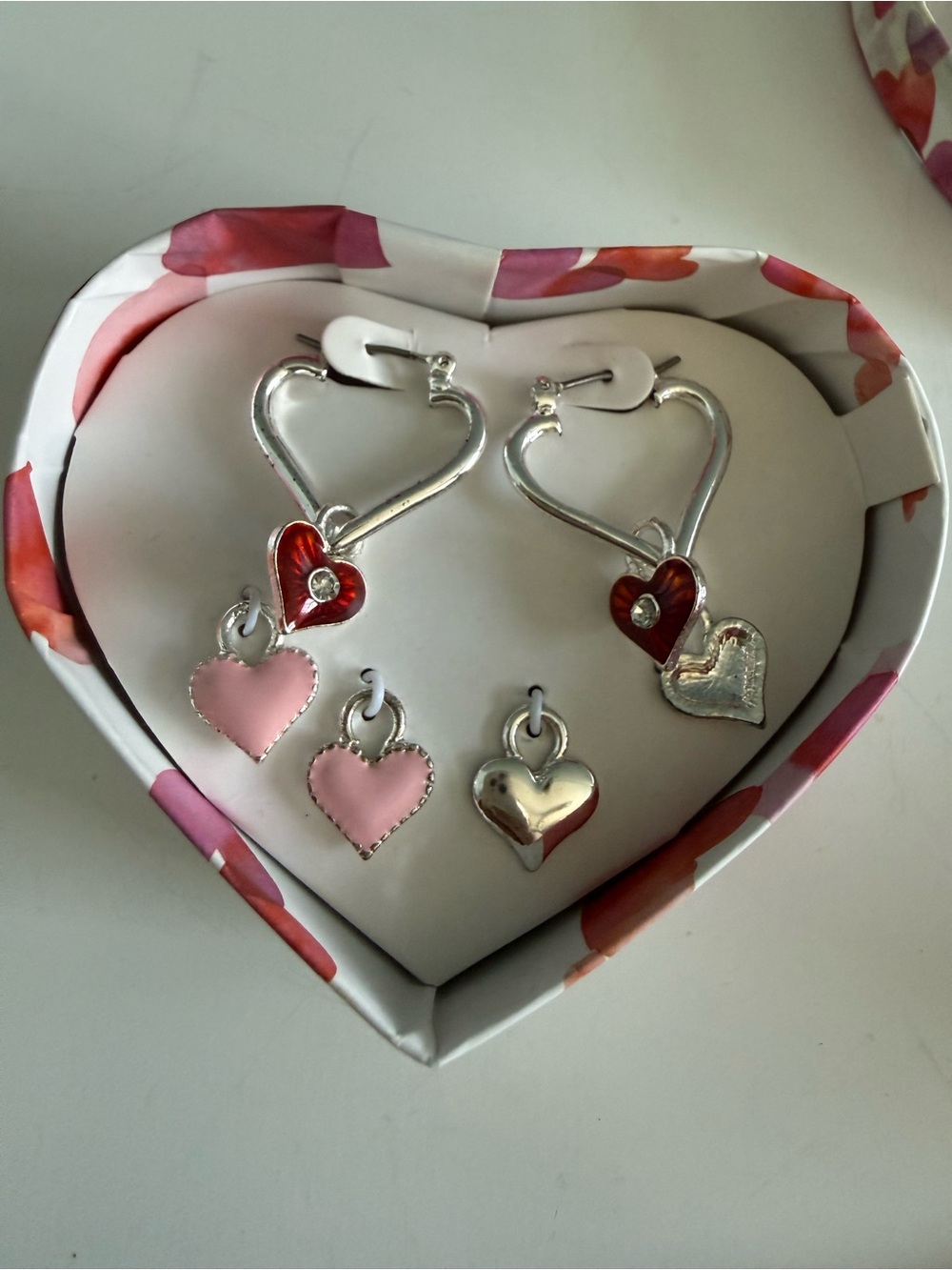 Vintage 2003 Avon Valentine's Day Interchangeable Earring Set